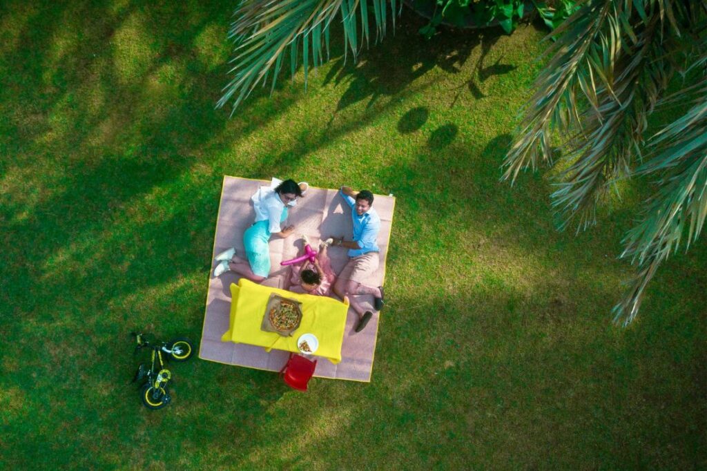 Why 1-in-2 families are thinking of refinancing Blog 1100x733 Refinancing 2025 1024x682